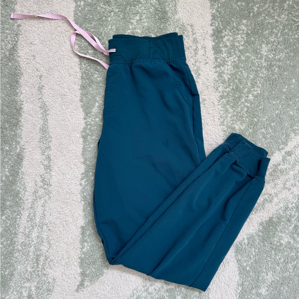 Women’s Figs Jogger Scrub Pants